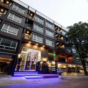 найти туры в отель 48 Metro Hotel отель 48 Metro Hotel