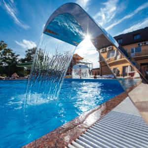 найти туры в отель Ejsk Vip Plaza Resort отель Ejsk Vip Plaza Resort