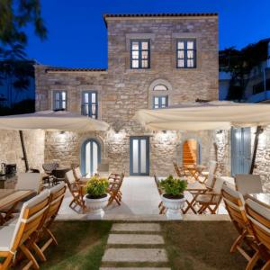 найти туры в отель Eflin Haus Historical Place & Monument Hotel отель Eflin Haus Historical Place & Monument Hotel