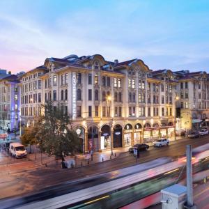 найти туры в отель Crowne Plaza Istanbul - Old City отель Crowne Plaza Istanbul - Old City