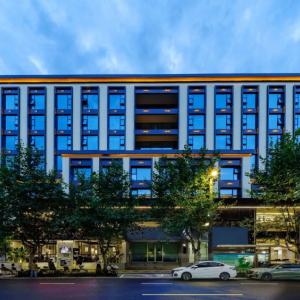 найти туры в отель Hilton Garden Inn Chengdu Kuanzhai Alley отель Hilton Garden Inn Chengdu Kuanzhai Alley