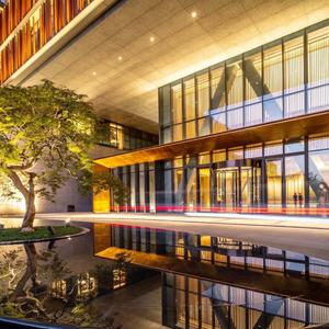найти туры в отель Grand WUJI Hotel, The Unbound Collection by Hyatt отель Grand WUJI Hotel, The Unbound Collection by Hyatt