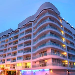 найти туры в отель Нова Сьютс Паттайя бай Cомпас Хоспиталити отель Nova Suites Pattaya by Compass Hospitality