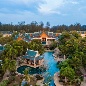 найти туры в отель Миракл Айлэнд Ризот отель Miracle Island Resort