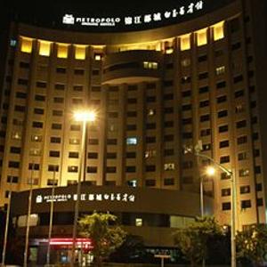 найти туры в отель Radisson RED Shanghai Wujiaochang Hotel отель Radisson RED Shanghai Wujiaochang Hotel