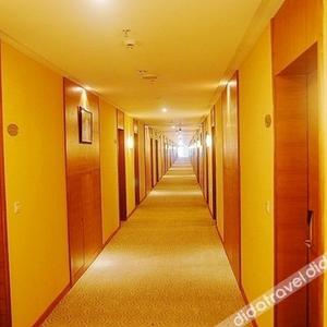 найти туры в отель Vienna Hotel (Suzhou Industrial Park, Yangcheng Lake, Fashion Stage) отель Vienna Hotel (Suzhou Industrial Park, Yangcheng Lake, Fashion Stage)