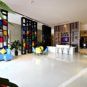 найти туры в отель Echarm Hotel (Beihai High-Speed Railway Station North Bay Plaza) отель Echarm Hotel (Beihai High-Speed Railway Station North Bay Plaza)