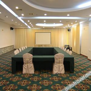 найти туры в отель Southeast Huadu Hot Spring Hotel отель Southeast Huadu Hot Spring Hotel