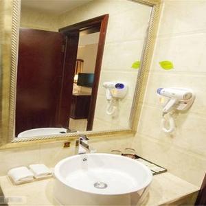 найти туры в отель Vienna Hotel (Shanghai Wild Animal Park Metro Station) отель Vienna Hotel (Shanghai Wild Animal Park Metro Station)