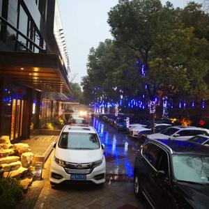 найти туры в отель Yuelu Garden Hotel отель Yuelu Garden Hotel
