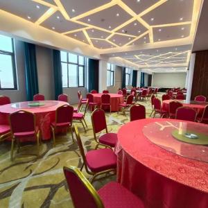 найти туры в отель Shanghai Esports Starry Sky Homestay отель Shanghai Esports Starry Sky Homestay
