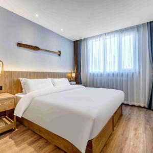 найти туры в отель Yingxiangcheng Hotel (Beijing Canal CBD Luhe Hospital Branch) отель Yingxiangcheng Hotel (Beijing Canal CBD Luhe Hospital Branch)