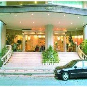 найти туры в отель Makati Palace отель Makati Palace