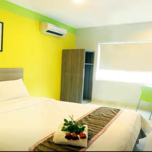 найти туры в отель MyHotel отель MyHotel