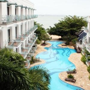 найти туры в отель Крам Паттая отель Kram Pattaya