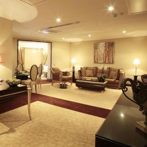 найти туры в отель Анантара Нью-Йорк Палас Будапешт отель Anantara New York Palace Budapest