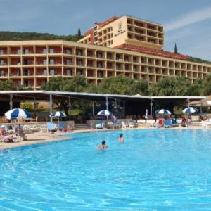 найти туры в отель Атлантика Ниссаки Бич отель Atlantica Nissaki Beach