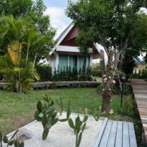 найти туры в отель Siri Lagoona Resort & Pool Villa отель Siri Lagoona Resort & Pool Villa