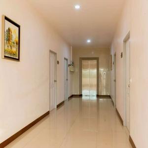 найти туры в отель Ree Riverside hotel отель Ree Riverside hotel