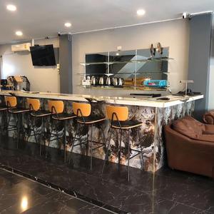 найти туры в отель The Freelancer Hotel отель The Freelancer Hotel
