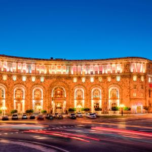 найти туры в отель Армения Мерриот Ереван отель Armenia Marriott Yerevan