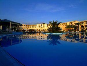 найти туры в отель Рамада Плаза Тунис отель Ramada Plaza Tunis