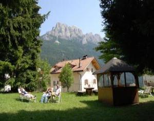 найти туры в отель Rosa (Vigo di Fassa) отель Rosa (Vigo di Fassa)