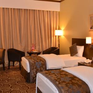 найти туры в отель Конкорд Пэлэс Отель отель Concorde Palace Hotel