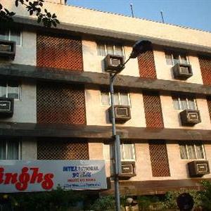 найти туры в отель Singhs International отель Singhs International