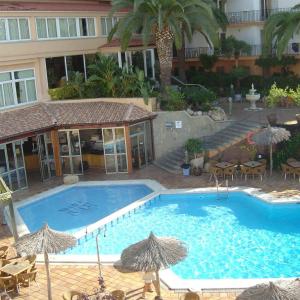 найти туры в отель Альба Селекта отель Alba Seleqtta