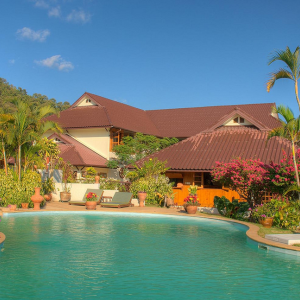 найти туры в отель Маекок Ривер Вилладж Ризот отель The Maekok River Village Resort