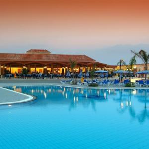 найти туры в отель Тсоккос Пэрэдайз Вилидж отель Tsokkos Paradise Village