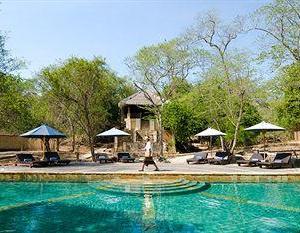 найти туры в отель НусаБэй Меньянган отель NusaBay Menjangan by WHM