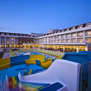 найти туры в отель ЭмДжи Вайт Лилиум Отель отель MG White Lilyum Hotel