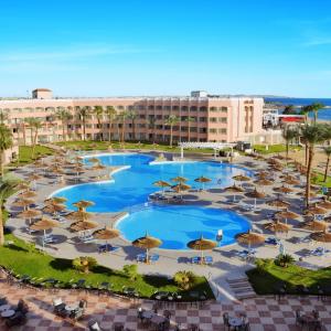 найти туры в отель Бич Альбатрос Ризот отель Beach Albatros Resort