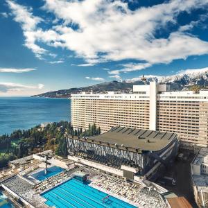 найти туры в отель Ялта-Интурист отель Ялта-Интурист