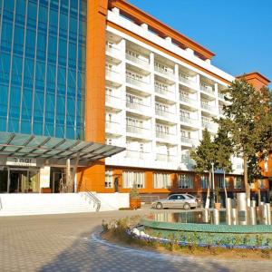 найти туры в отель Чинар Отель энд Спа Нафталан отель Chinar Hotel & Spa Naftalan