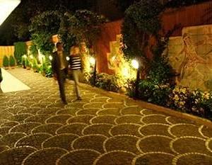 найти туры в отель Хоутел Реганелли Рим отель Hotel Raganelli Rome