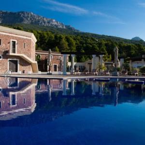 найти туры в отель Крымский бриз Hotel & Villas отель Крымский бриз Hotel & Villas