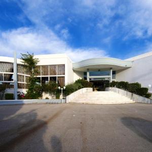 найти туры в отель Хеппи Дейз Хоутел отель Happy Days Hotel