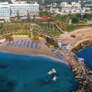 найти туры в отель Каво Мэрис Бич Отель отель Cavo Maris Beach Hotel