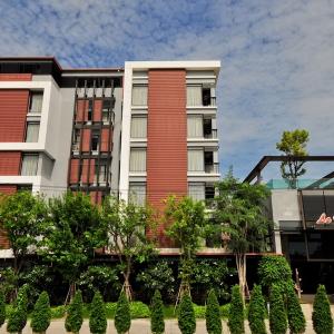 найти туры в отель Ле Вернисаж Отель отель Le Vernissage Hotel