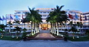 найти туры в отель Century Riverside отель Century Riverside