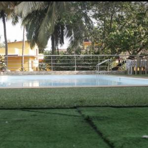 найти туры в отель Манвинс Инн Калангут отель Manvin`s Inn Calangute