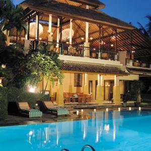 найти туры в отель Champlung Sari отель Champlung Sari