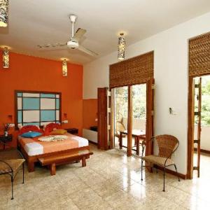 найти туры в отель Гомес Плэйс отель Gomez Place