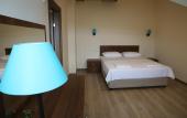 Туры в отель Lucette Guest House Туры в отель Lucette Guest House