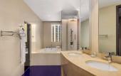 Туры в отель V Hotel Curio Collection By Hilton Туры в отель V Hotel Curio Collection By Hilton
