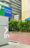 Туры в отель Holiday Inn Express Kuala Lumpur City Centre Туры в отель Holiday Inn Express Kuala Lumpur City Centre