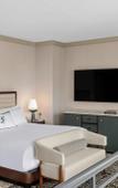 Туры в отель Omni Severin Hotel Туры в отель Omni Severin Hotel
